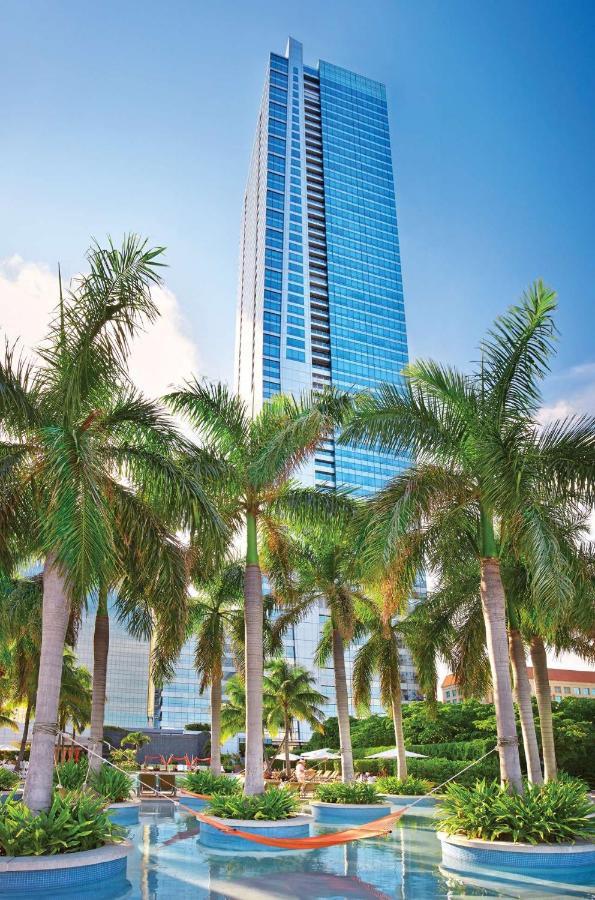 Four Seasons Hotel Miami - Luxury Private Residences Exteriér fotografie